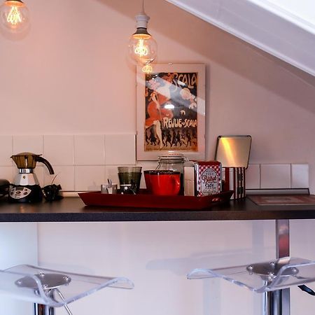 Appartement Stylish Loft Gioia à Turin Extérieur photo